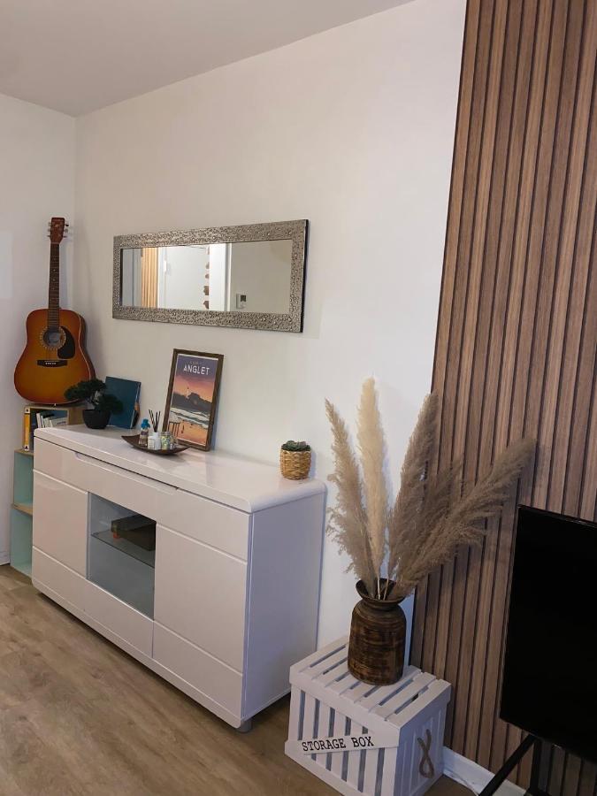 Superbe Appartement Au Calme Avec Parking Gratuit. Mérignac Eksteriør billede