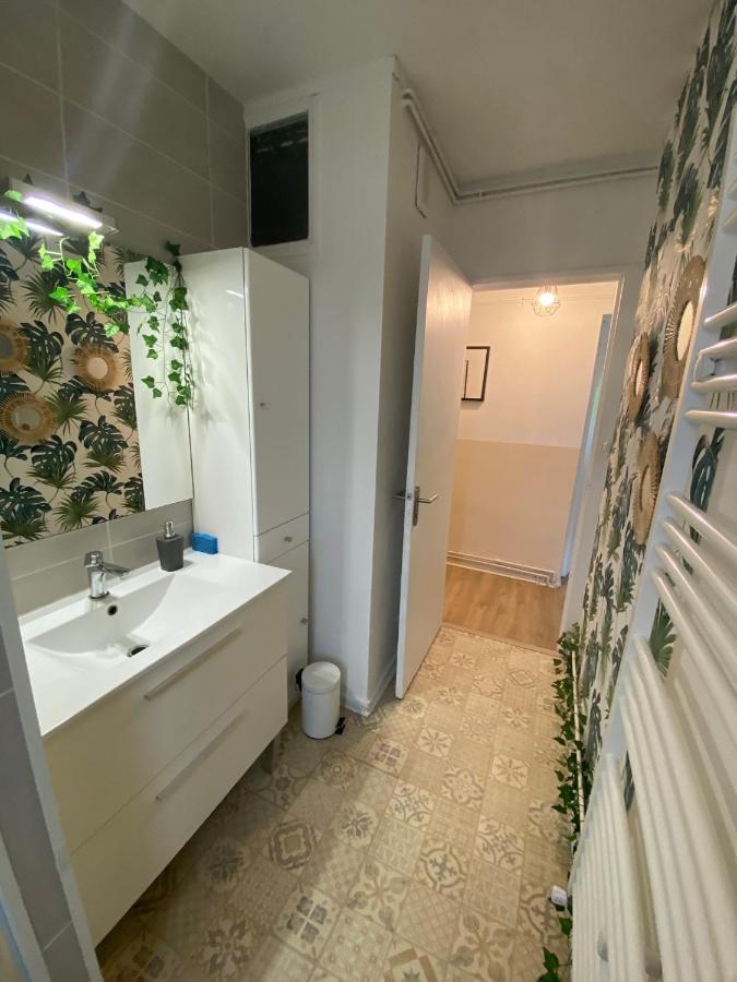 Superbe Appartement Au Calme Avec Parking Gratuit. Mérignac Eksteriør billede